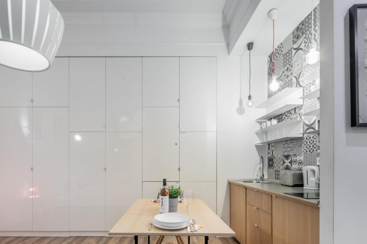 Extra Central Modern Studio Budapest Eksteriør billede