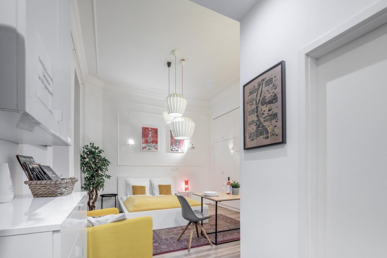 Extra Central Modern Studio Budapest Eksteriør billede